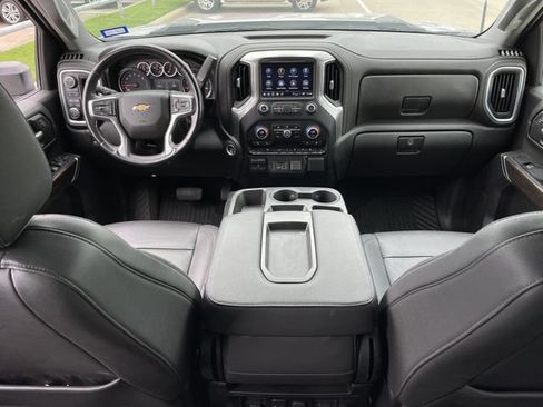 Used 2022 Chevrolet Silverado 2500 LT w/ Texas Edition AWD/4WD image 10