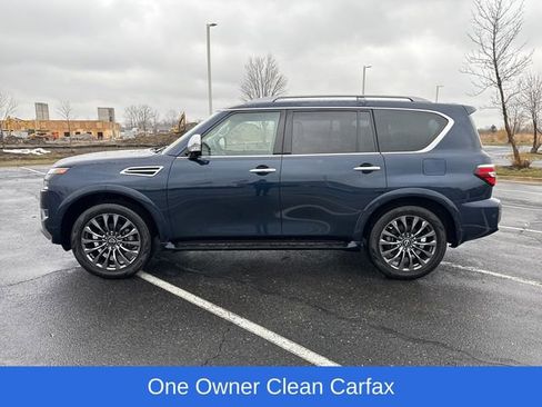 Used 2023 Nissan Armada Platinum image 2