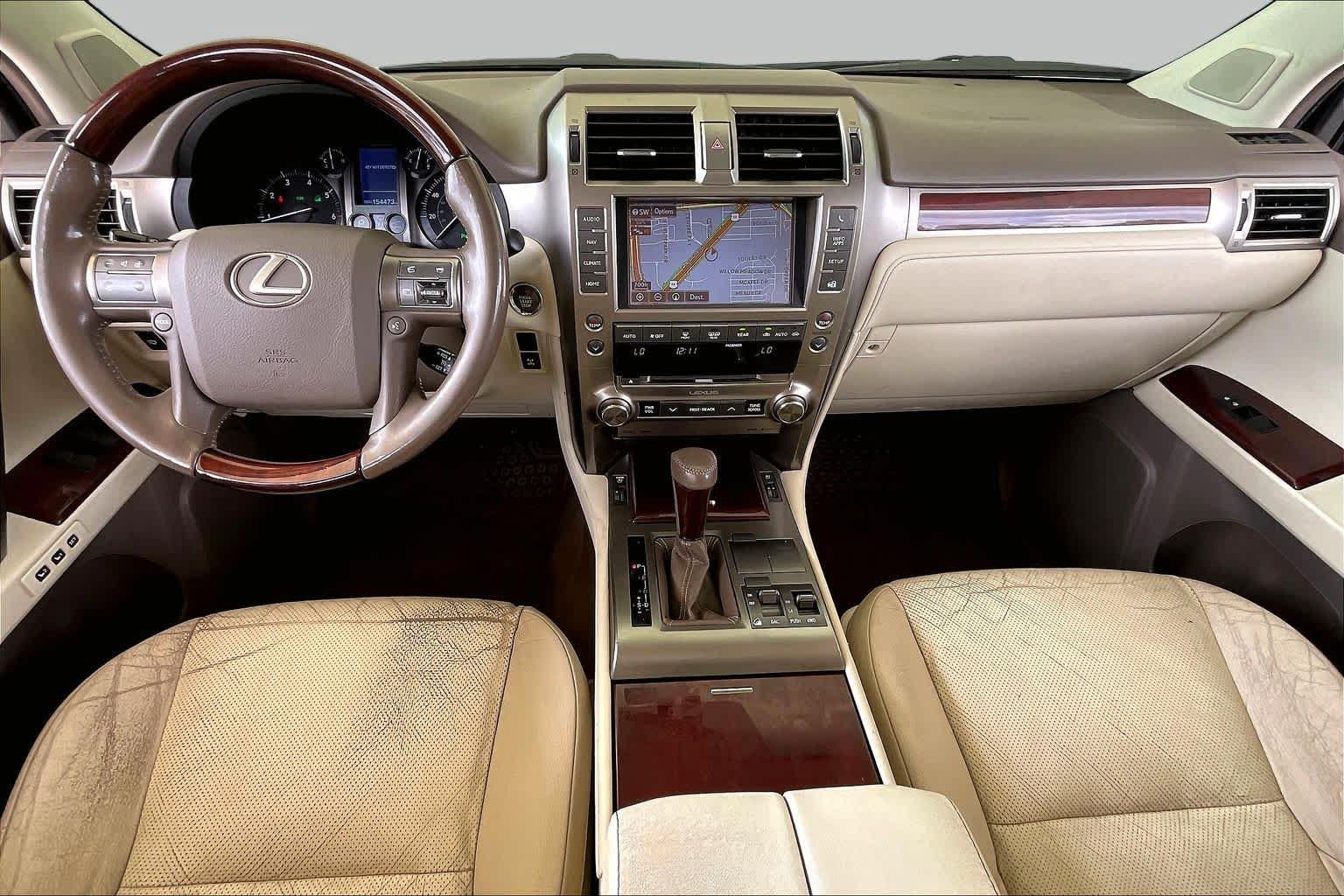 Used 2015 Lexus GX 460 w/ Premium Package AWD/4WD image 13