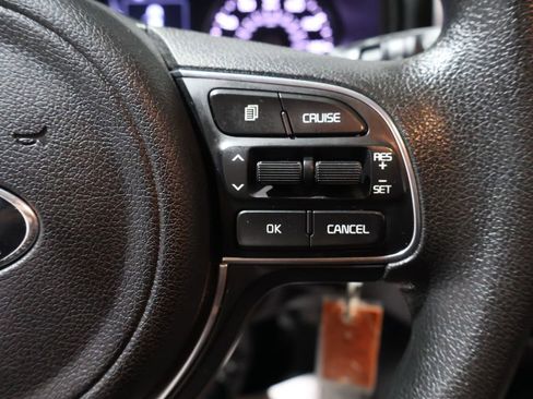 Used 2018 Kia Sportage LX image 34