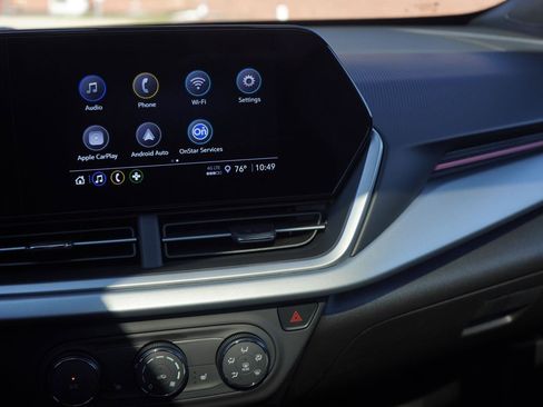 New 2026 Chevrolet Trax RS w/ Sunroof Package image 21