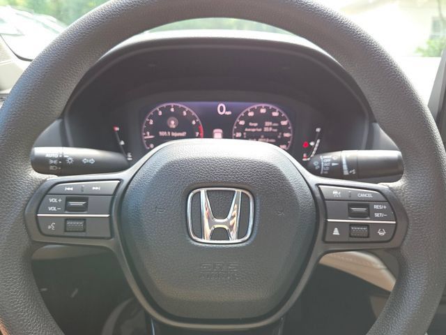 Certified 2023 Honda Accord EX image 23