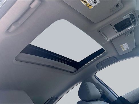 Used 2025 Honda Accord SE image 26