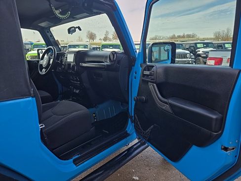 Used 2018 Jeep Wrangler Sport image 69