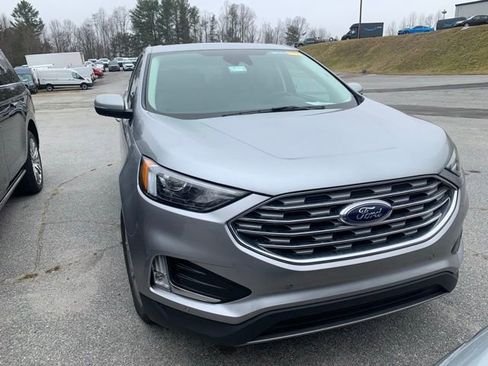 Used 2024 Ford Edge Titanium image 8