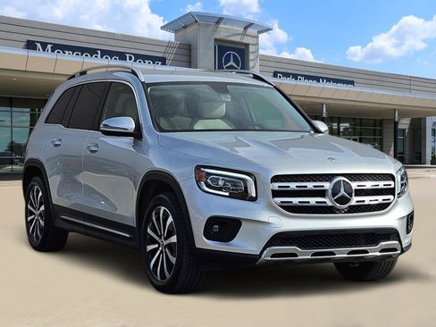 Certified 2022 Mercedes-Benz GLB 250 image 2