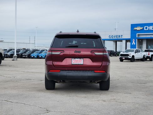 Used 2021 Jeep Grand Cherokee L Laredo RWD image 6