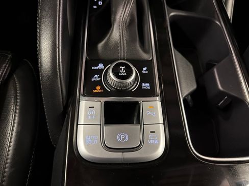 Used 2022 Kia Telluride SX w/ SX Prestige Package AWD/4WD image 17