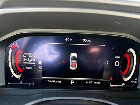 Used 2024 Nissan Rogue Platinum w/ Platinum Premium Package image 7