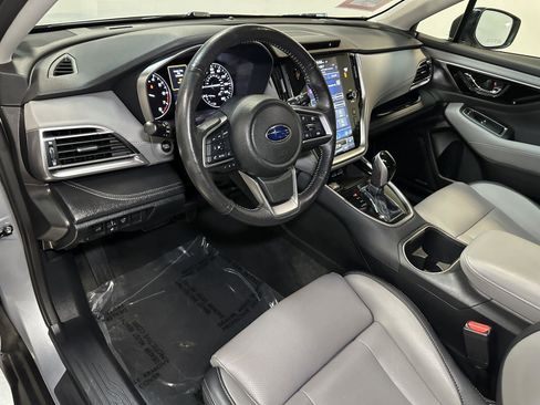 Used 2023 Subaru Outback Limited AWD/4WD image 24