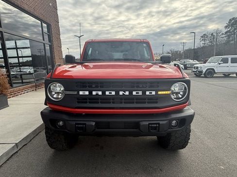 Used 2023 Ford Bronco Black Diamond image 9