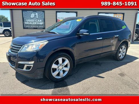 Used 2017 Chevrolet Traverse LT w/ Style and Technology Package FWD image 1
