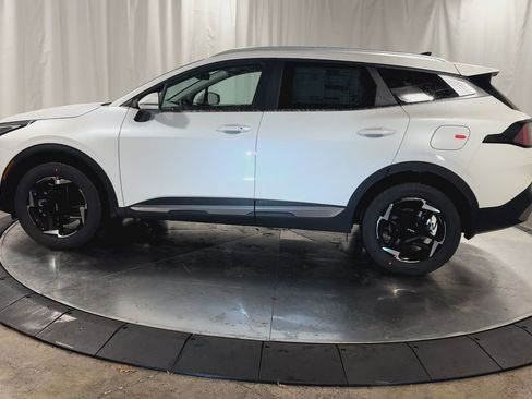 New 2026 Kia Sportage EX image 6