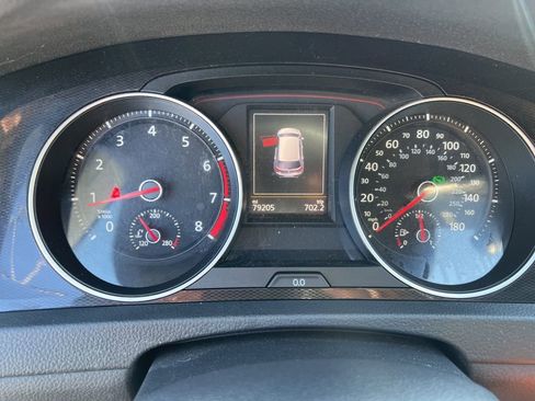 Used 2016 Volkswagen GTI S image 19