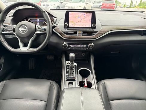 Used 2022 Nissan Altima 2.5 SL FWD image 8