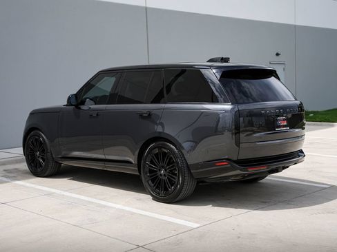 Used 2023 Land Rover Range Rover Autobiography AWD/4WD image 6
