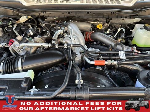 Used 2026 Ford F450 King Ranch w/ FX4 Off-Road Package AWD/4WD image 13