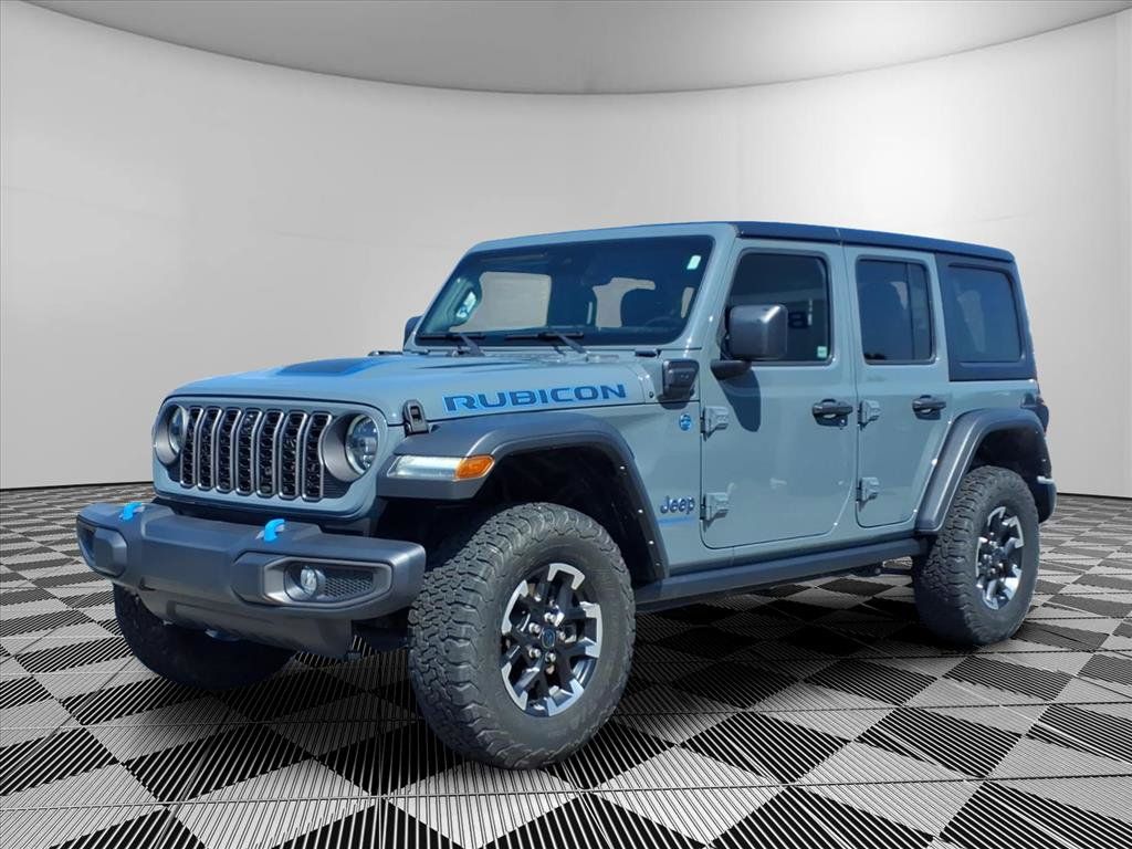 Used 2024 Jeep Wrangler Unlimited Rubicon 4xe w/ Technology Group AWD/4WD image 25