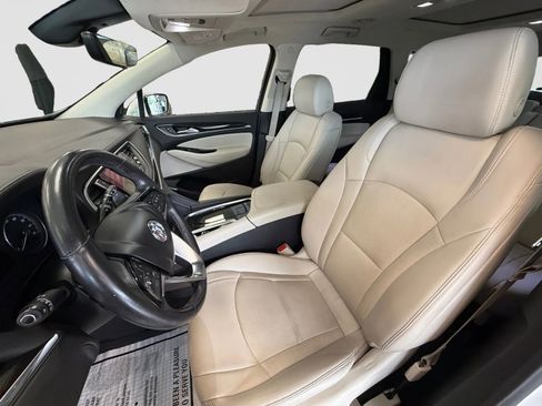 Used 2022 Buick Enclave Essence w/ Experience Buick Package AWD/4WD image 13