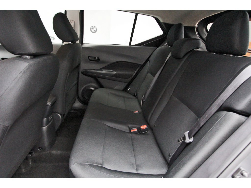 Certified 2025 Nissan Kicks Play S FWD image 11