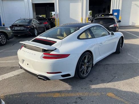 Used 2017 Porsche 911 Carrera image 3
