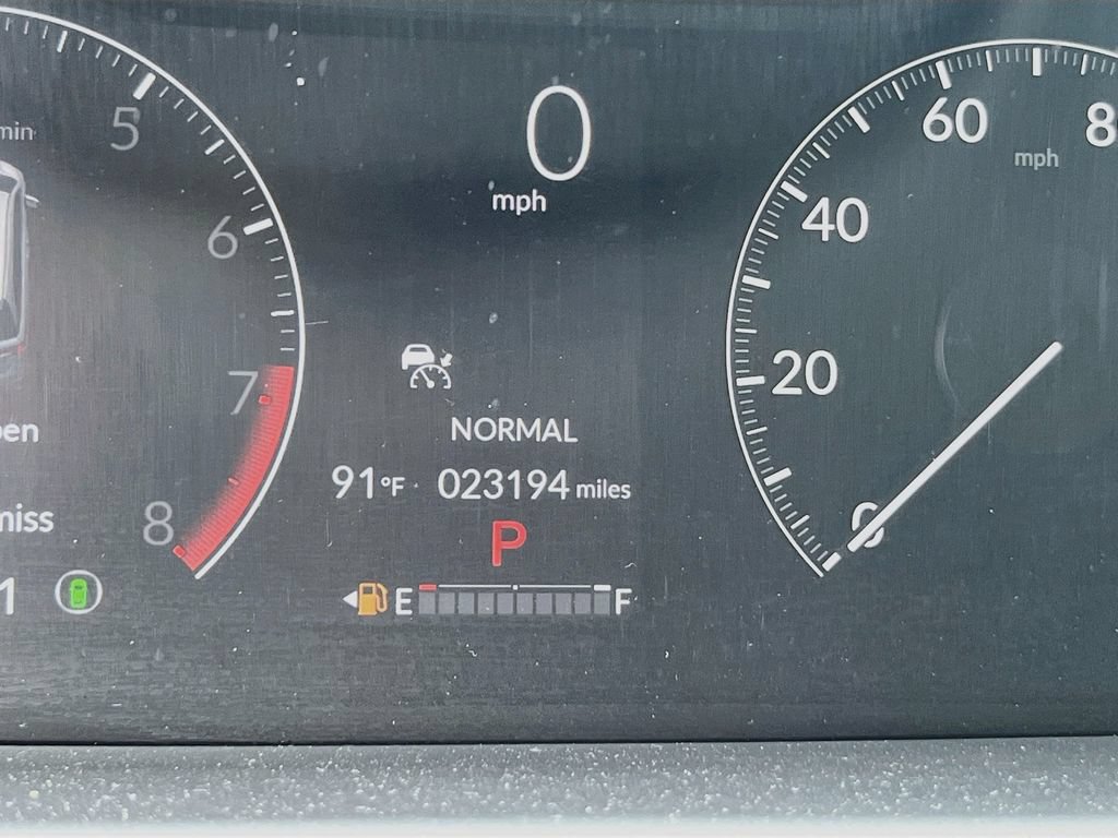 Used 2025 Honda Odyssey Touring image 12