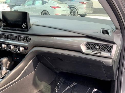 Used 2023 Acura Integra image 15