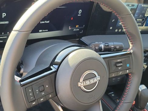 New 2026 Nissan Kicks SR image 9