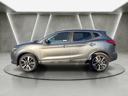 Used 2017 Nissan Rogue Sport SL w/ SL Premium Package AWD/4WD image 4