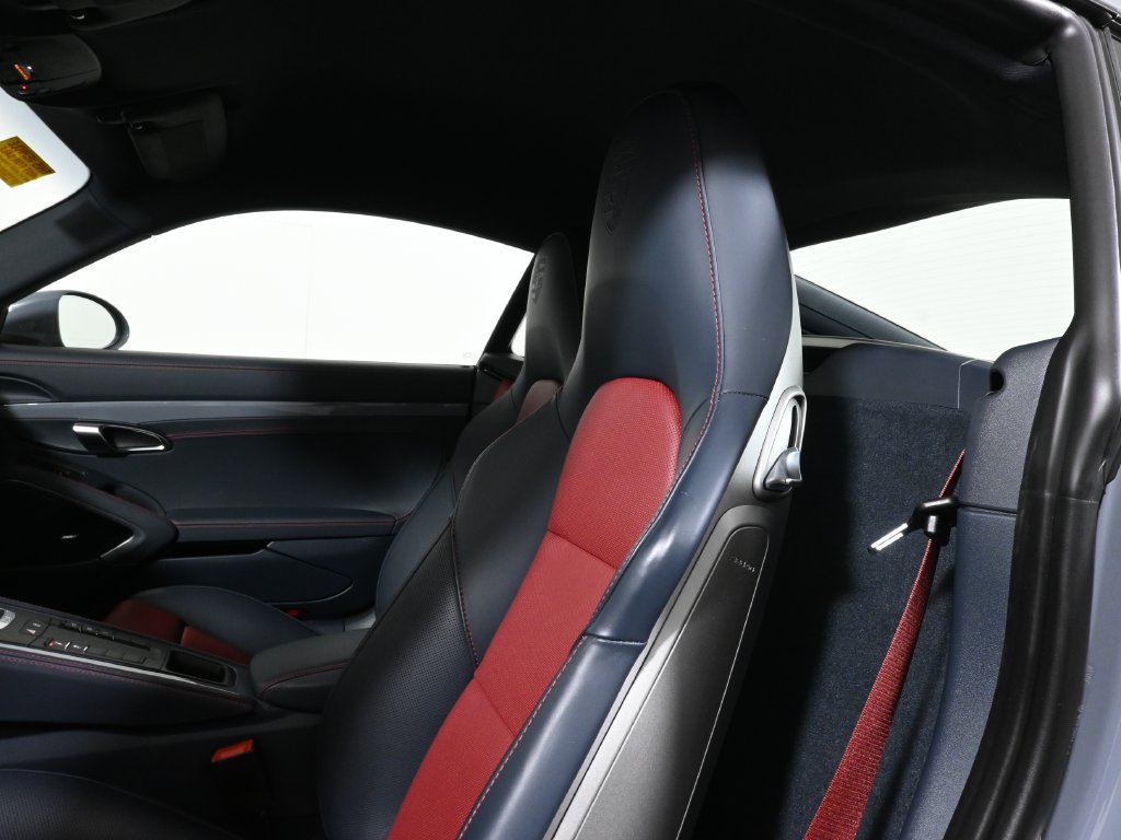Used 2025 Porsche 718 Cayman S RWD image 6