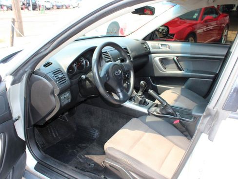 Used 2007 Subaru Outback 2.5i AWD/4WD image 12