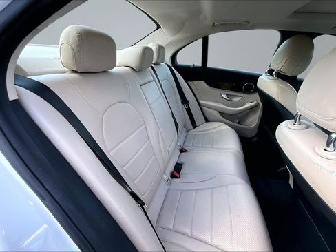 Used 2018 Mercedes-Benz C 300 4MATIC Sedan w/ Premium Package image 14