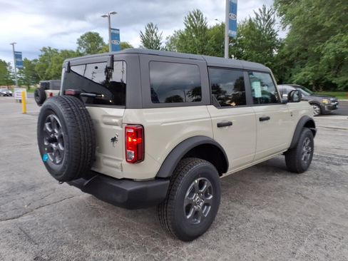 New 2026 Ford Bronco Big Bend AWD/4WD image 3