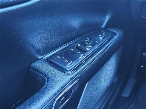 Used 2020 Lincoln Continental Reserve w/ Luxury Package image 23