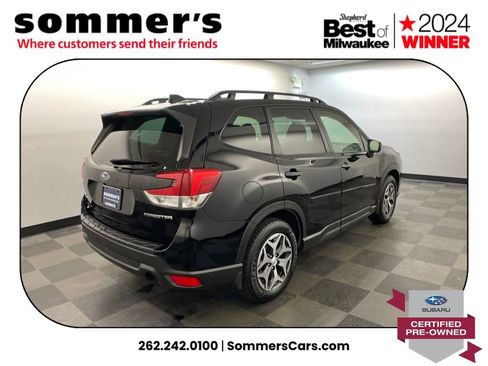 Certified 2023 Subaru Forester Premium image 6