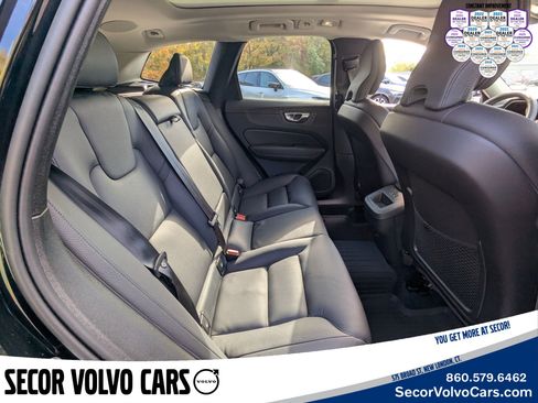 Certified 2023 Volvo XC60 B5 Plus image 21