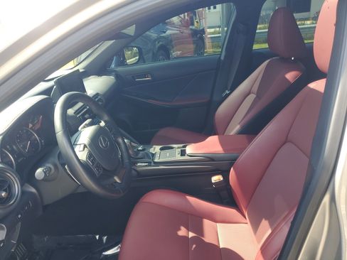 Certified 2023 Lexus IS 300 w/ Comfort Package RWD image 14