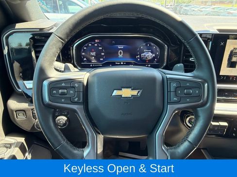 Used 2024 Chevrolet Silverado 1500 High Country w/ Technology Package AWD/4WD image 33