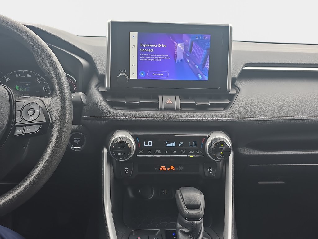 Used 2025 Toyota RAV4 XLE AWD/4WD image 22