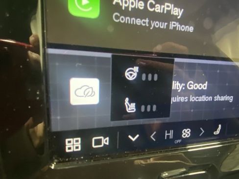 Certified 2025 Volvo XC60 B5 Plus image 25