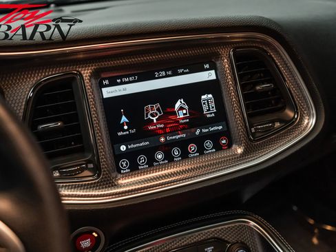 Used 2017 Dodge Challenger SRT Hellcat image 37