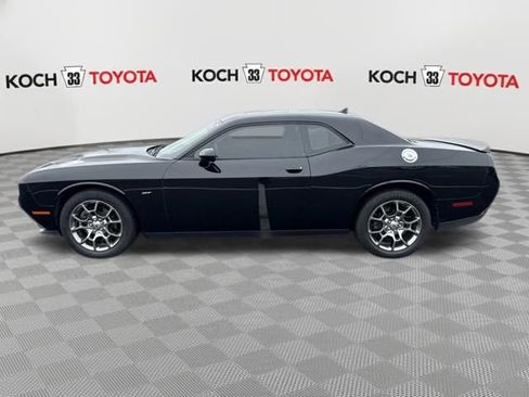 Used 2017 Dodge Challenger GT w/ Technology Group image 4