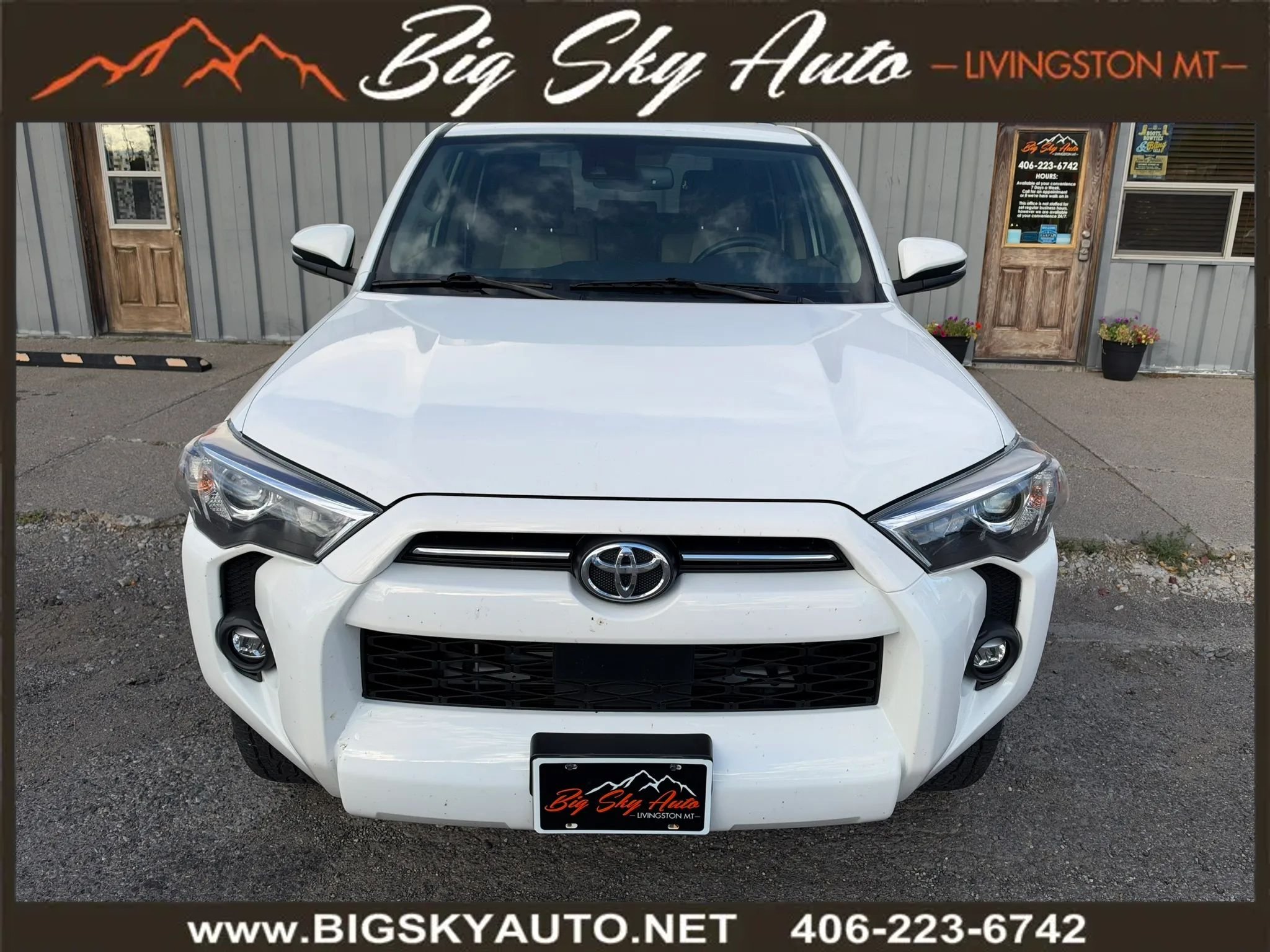 Used 2023 Toyota 4Runner SR5 Premium AWD/4WD image 2