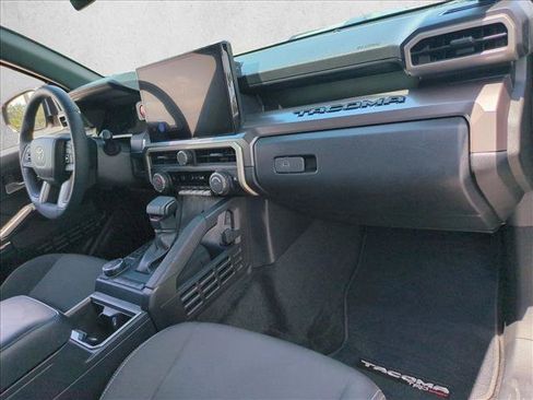 Certified 2025 Toyota Tacoma TRD Sport RWD image 20