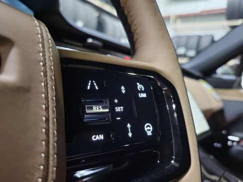 New 2026 Land Rover Range Rover Sport Dynamic SE image 16