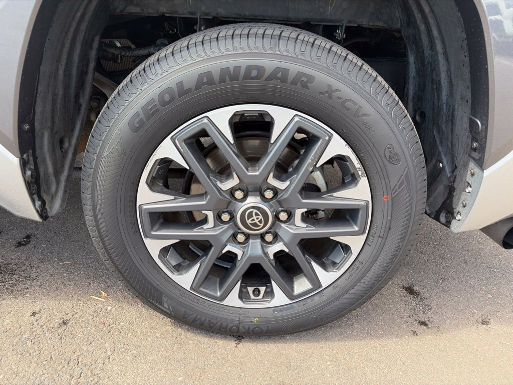 Used 2022 Toyota Tundra Limited AWD/4WD image 30