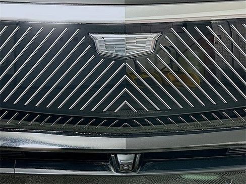 New 2026 Cadillac Vistiq Luxury w/ LPO, Floor Liner Package image 6