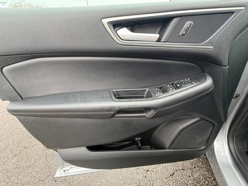 Used 2024 Ford Edge SEL AWD/4WD image 15
