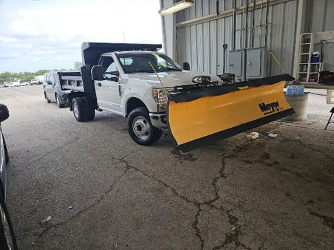 Used 2021 Ford F350 XL w/ Power Equipment Group AWD/4WD image 1