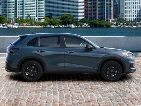 New 2026 Honda HR-V Sport image 4